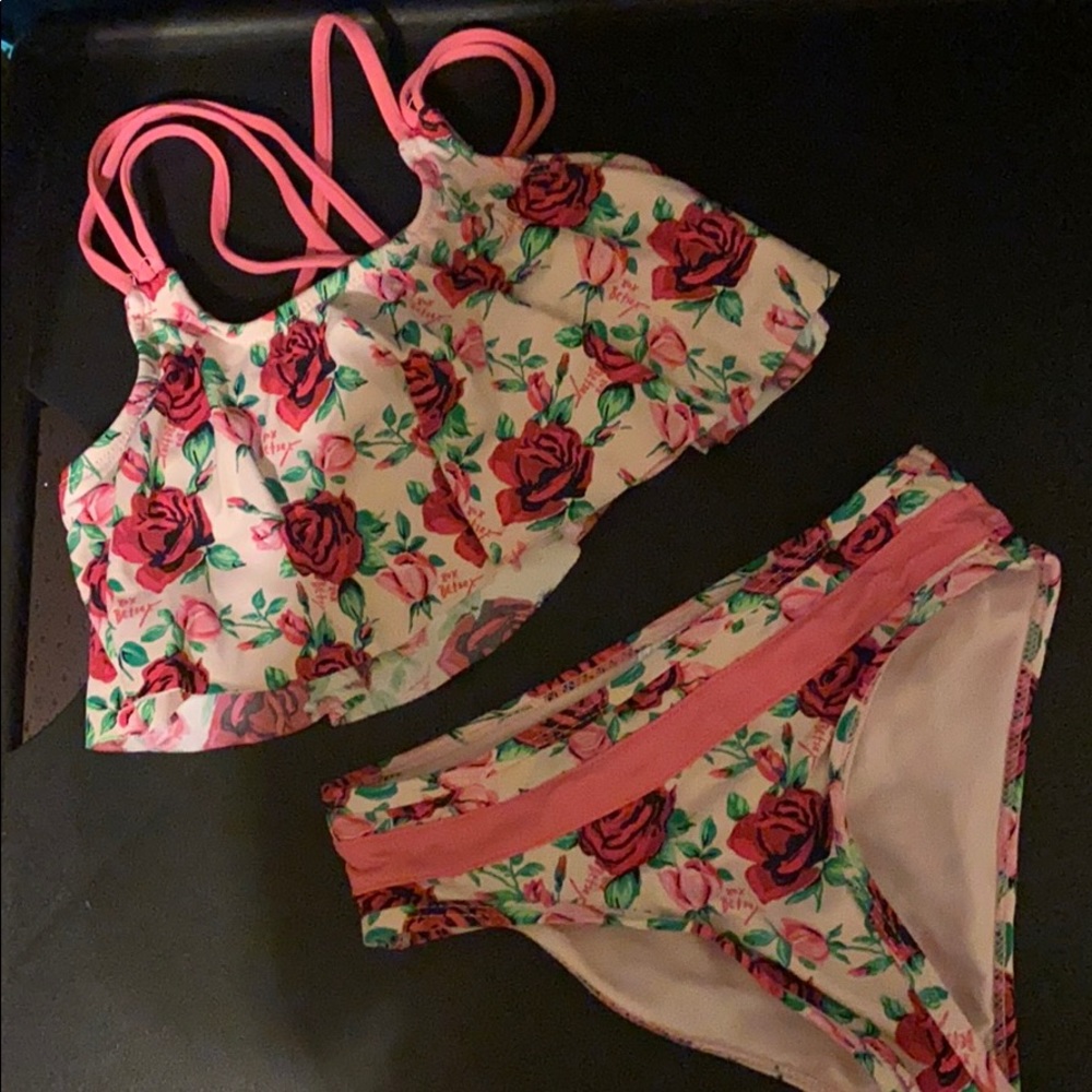 Betsy Johnson bikini!